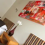 Rhodos 2*
