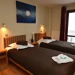 Rhodos 2*