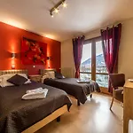 Rhodos Hotel 2*