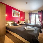 Rhodos 2* Morzine