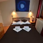 Rhodos 2* Morzine